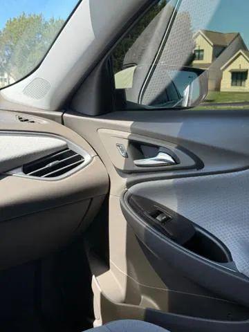 2020 Chevrolet Malibu FWD 1FL