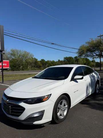 2020 Chevrolet Malibu FWD 1FL