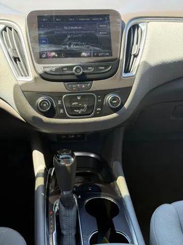 2020 Chevrolet Malibu FWD 1FL
