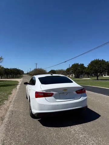 2020 Chevrolet Malibu FWD 1FL