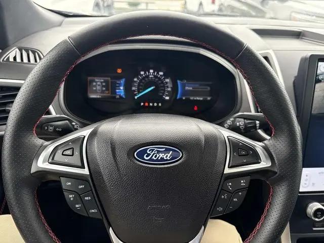 2022 Ford Edge ST-Line