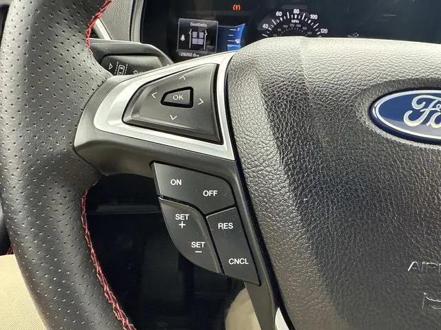 2022 Ford Edge ST-Line