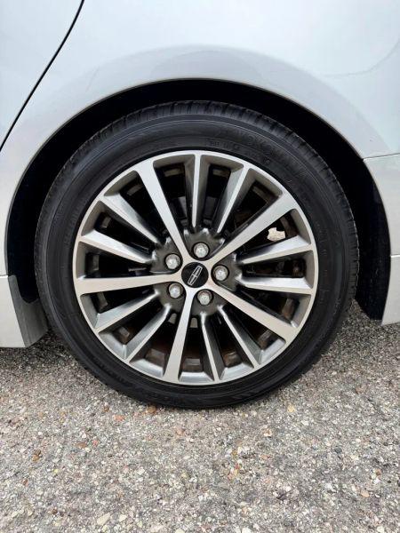 2017 Lincoln MKZ Premiere