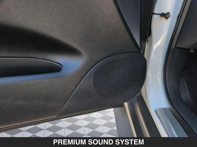 2017 INFINITI QX50 Standard