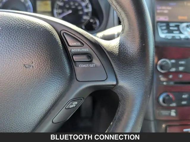 2017 INFINITI QX50 Standard
