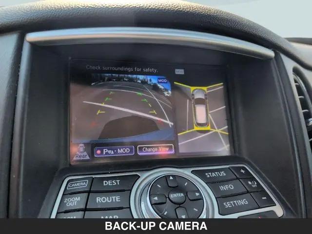 2017 INFINITI QX50 Standard
