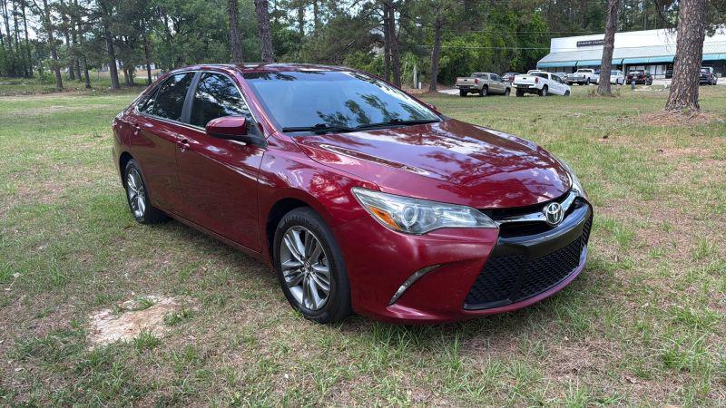2015 Toyota Camry SE