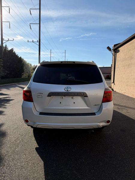 2008 Toyota Highlander Sport