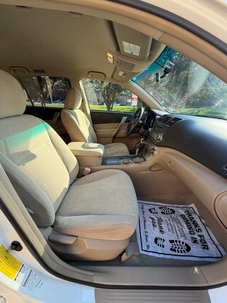 2008 Toyota Highlander Sport
