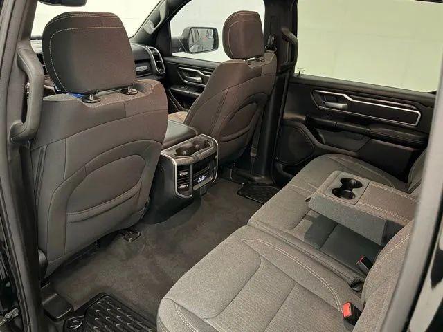 2023 Ram 1500 Big Horn Crew Cab 4x4 5'7" Box