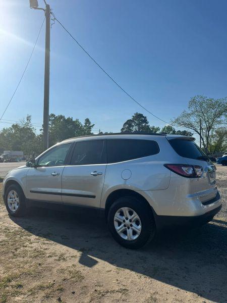 2017 Chevrolet Traverse LS