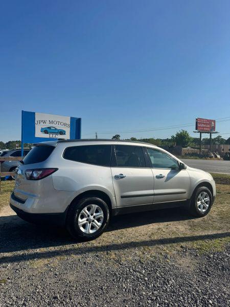 2017 Chevrolet Traverse LS