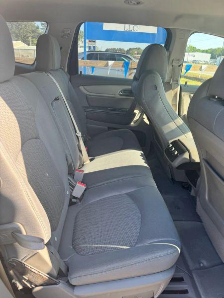2017 Chevrolet Traverse LS