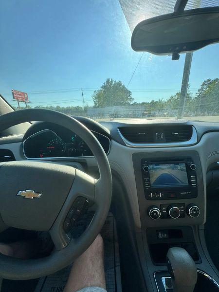 2017 Chevrolet Traverse LS