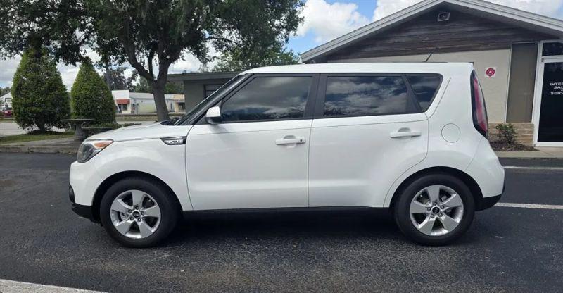 2017 Kia Soul Base
