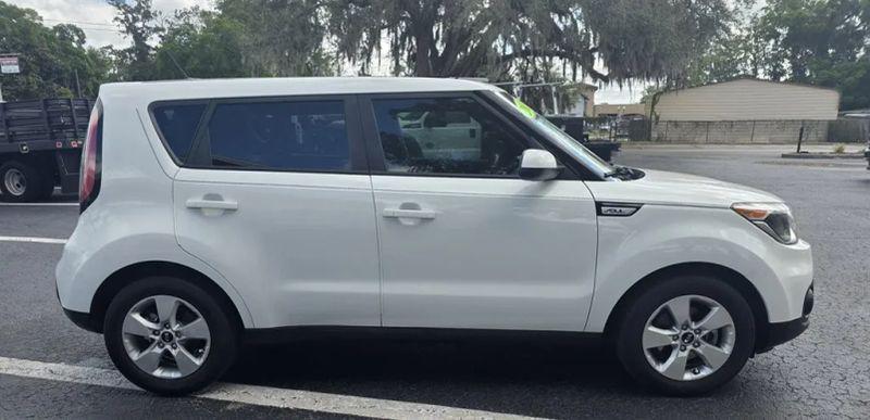 2017 Kia Soul Base