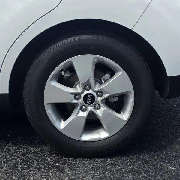 2017 Kia Soul Base