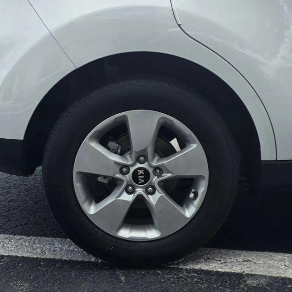 2017 Kia Soul Base