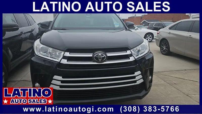 2017 Toyota Highlander XLE for sale in Grand Island, NE