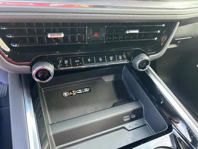2026 Chevrolet Tahoe 4WD LT