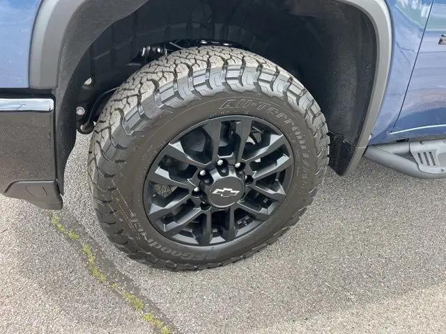 2026 Chevrolet Silverado 2500HD Crew Cab, Standard Bed, LT, 4WD