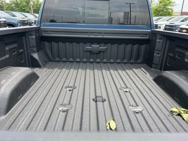 2026 Chevrolet Silverado 2500HD Crew Cab, Standard Bed, LT, 4WD