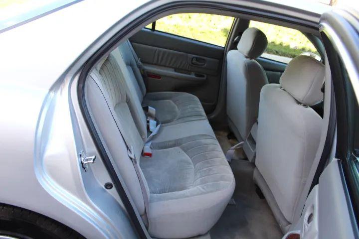 2004 Buick Century Base