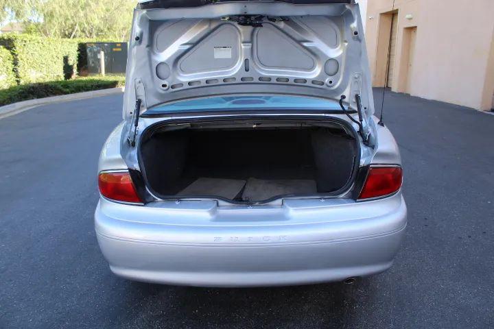2004 Buick Century Base