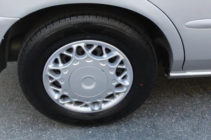 2004 Buick Century Base