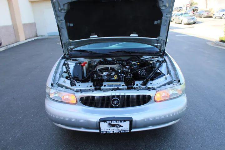 2004 Buick Century Base