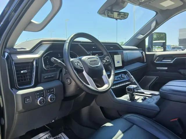 2024 GMC Sierra 1500 4WD Crew Cab Short Box Denali
