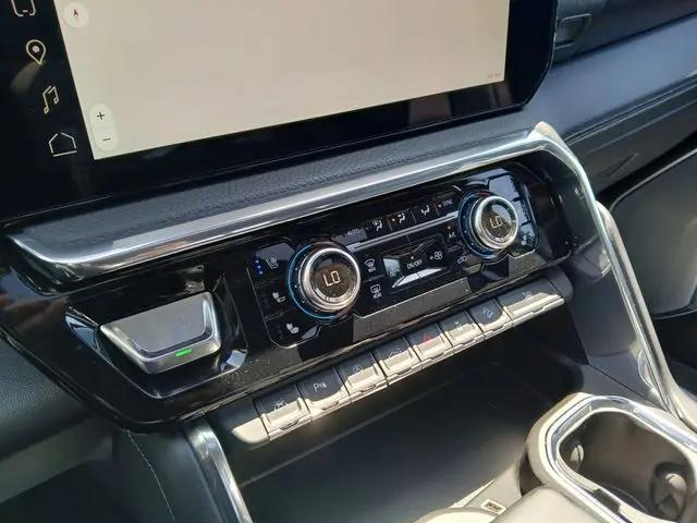 2024 GMC Sierra 1500 4WD Crew Cab Short Box Denali