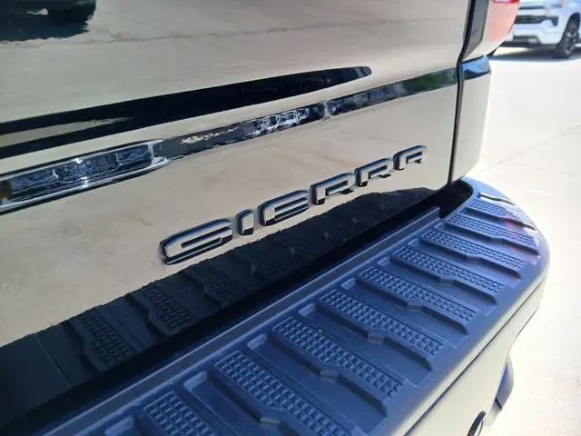 2024 GMC Sierra 1500 4WD Crew Cab Short Box Denali