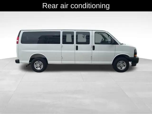 2025 Chevrolet Express Passenger RWD 3500 Extended Wheelbase LS