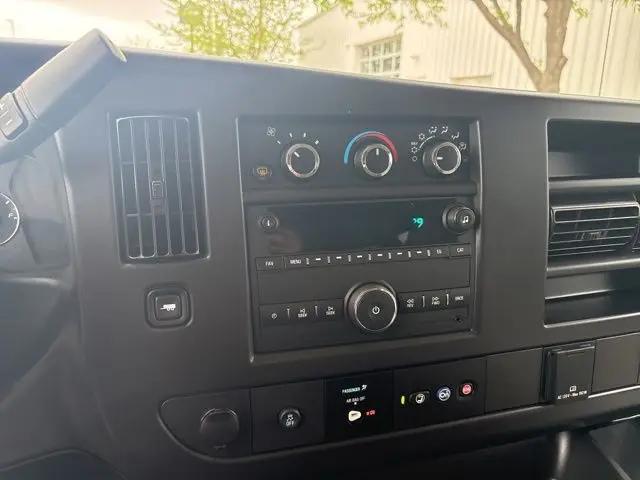 2025 Chevrolet Express Passenger RWD 3500 Extended Wheelbase LS