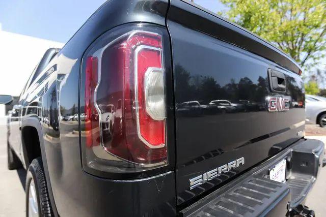 2018 GMC Sierra 1500 Denali
