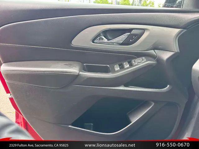 2020 Chevrolet Traverse FWD LT Cloth