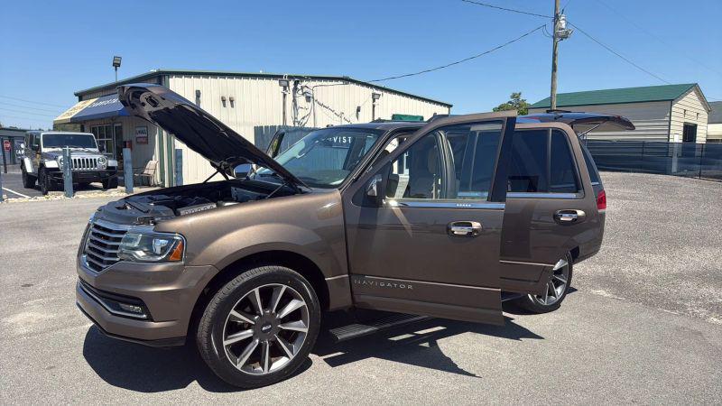 2017 Lincoln Navigator Reserve