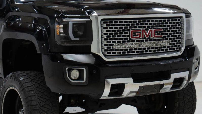 2016 GMC Sierra 2500HD Denali