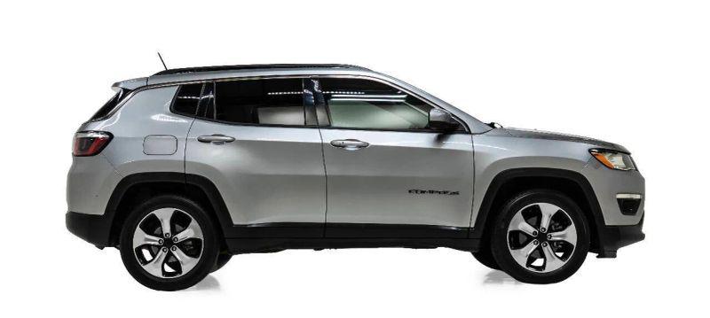 2017 Jeep Compass Latitude FWD