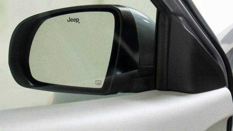 2017 Jeep Compass Latitude FWD