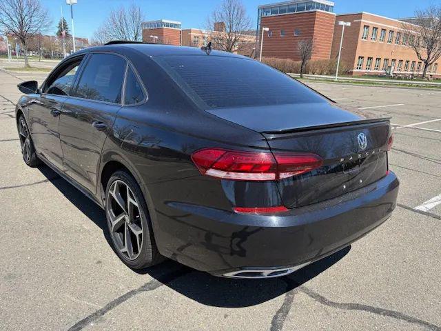 2020 Volkswagen Passat 2.0T R-Line