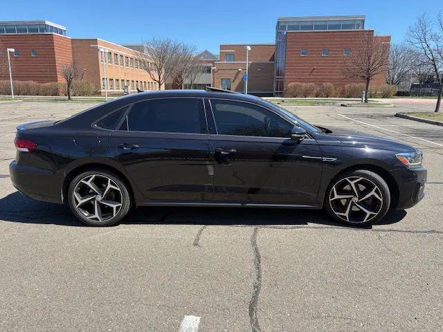 2020 Volkswagen Passat 2.0T R-Line