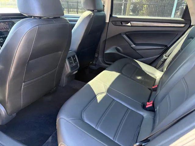 2020 Volkswagen Passat 2.0T R-Line