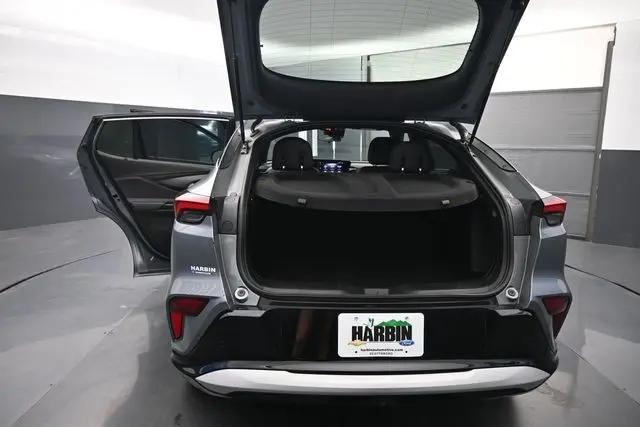 2025 Buick NV Sport Touring FWD