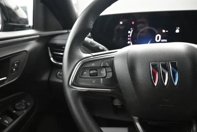 2025 Buick NV Sport Touring FWD