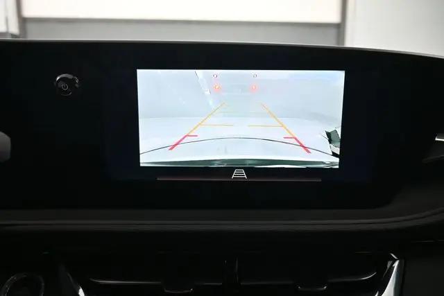 2025 Buick NV Sport Touring FWD