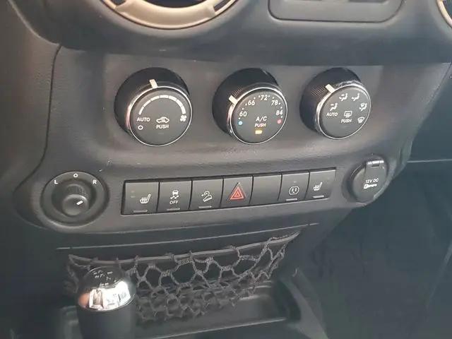 2017 Jeep Wrangler Unlimited 75th Anniversary Edition 4x4