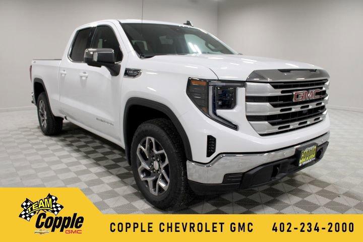 2026 GMC Sierra 1500 Double Cab, Standard Bed, SLE, 4WD for sale in Louisville, NE