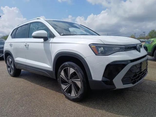 2026 Volkswagen Taos SE